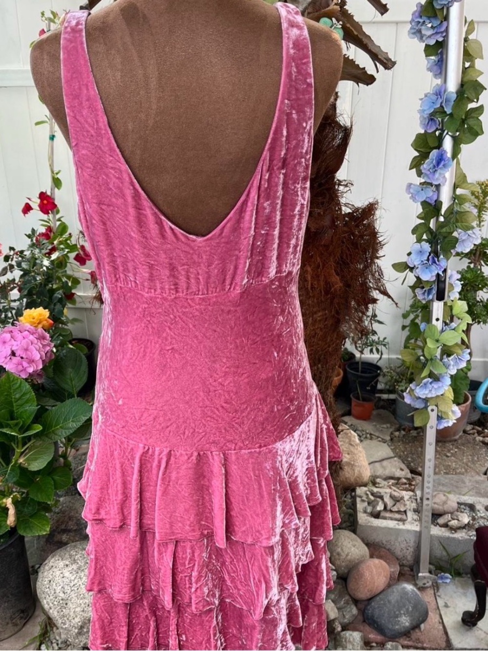 Laundry By Shelli Segal Dusty Rose Velvet Ruffles Romantic Dress - Picture 4 of 7